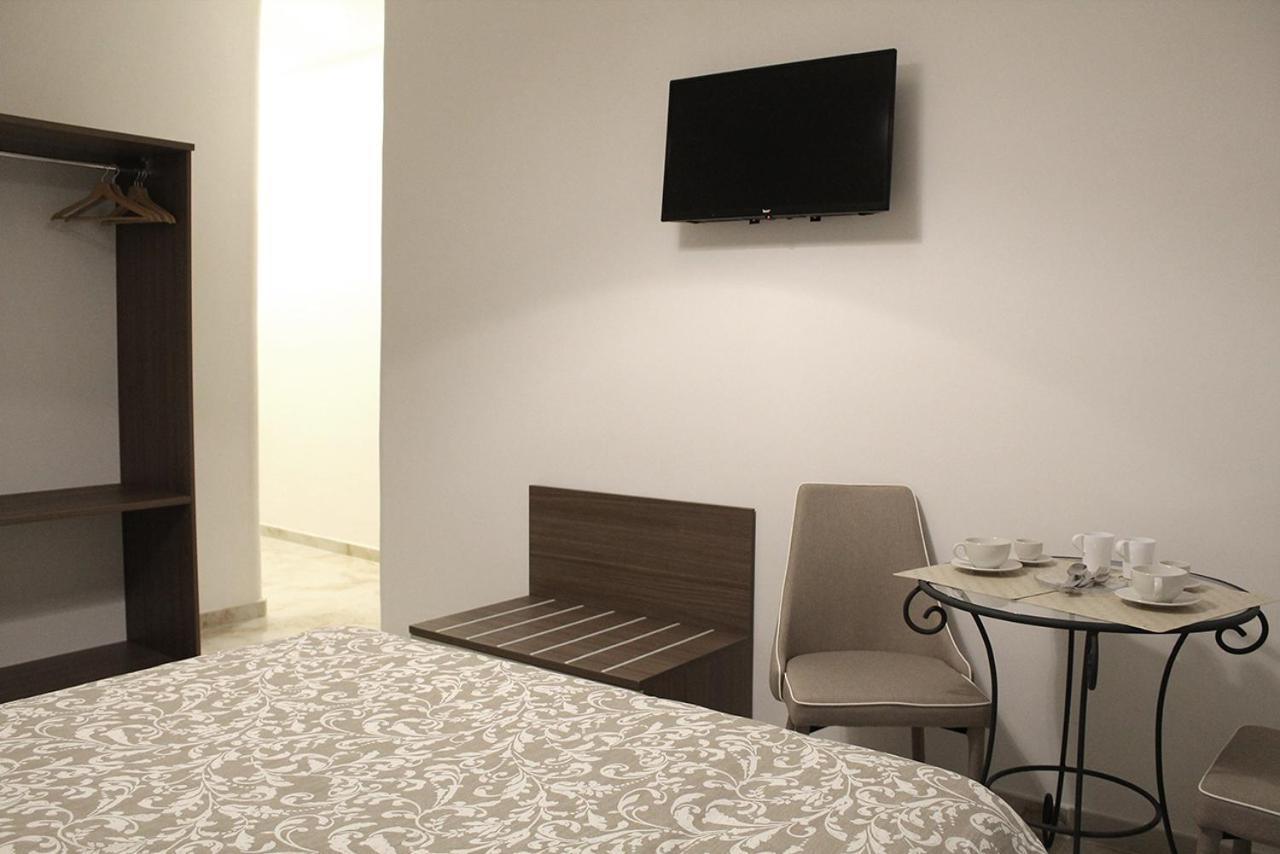 Antonietta De Pace Rooms By Napoli Milionaria B&B Eksteriør billede